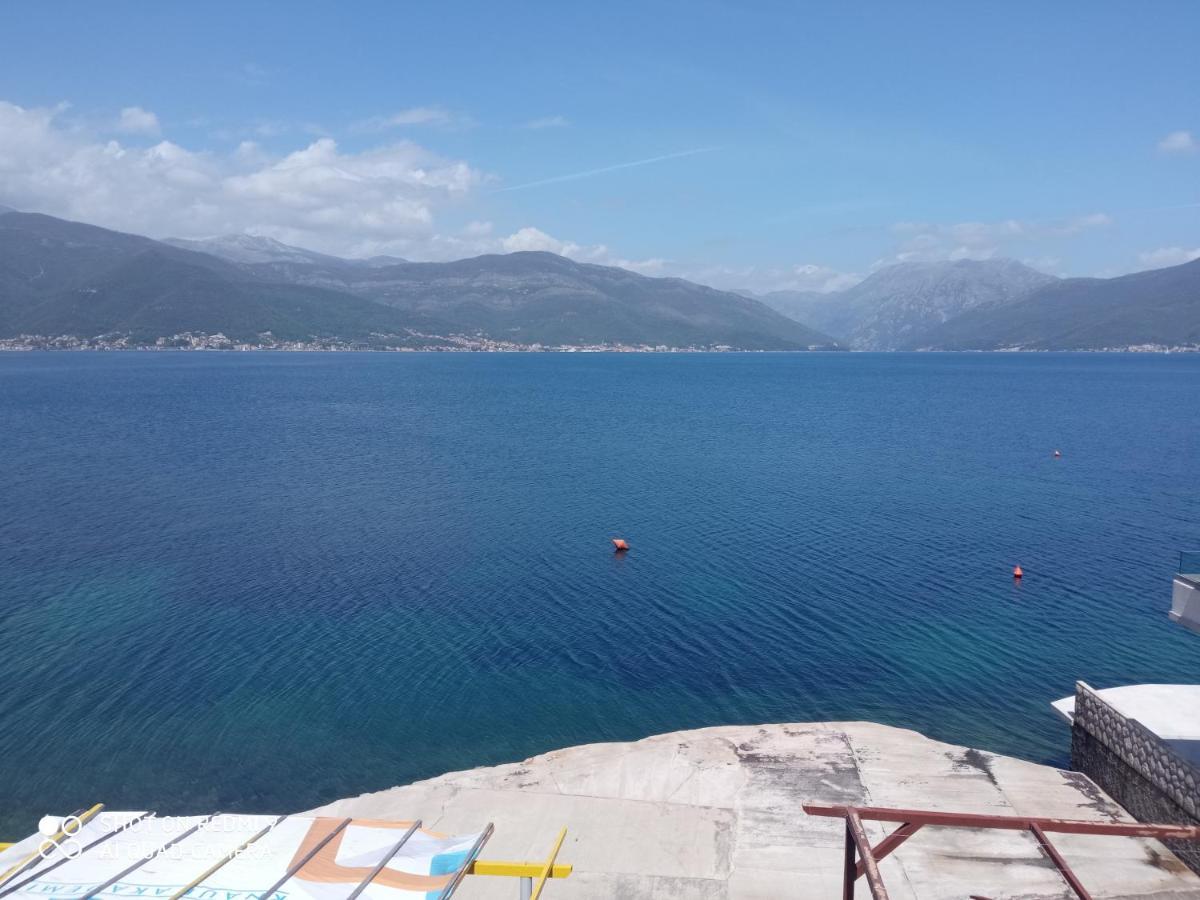 Apartments Petrovic Tivat Extérieur photo