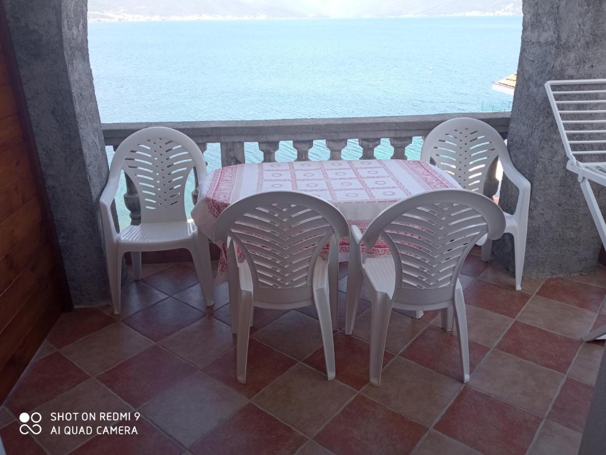 Apartments Petrovic Tivat Extérieur photo