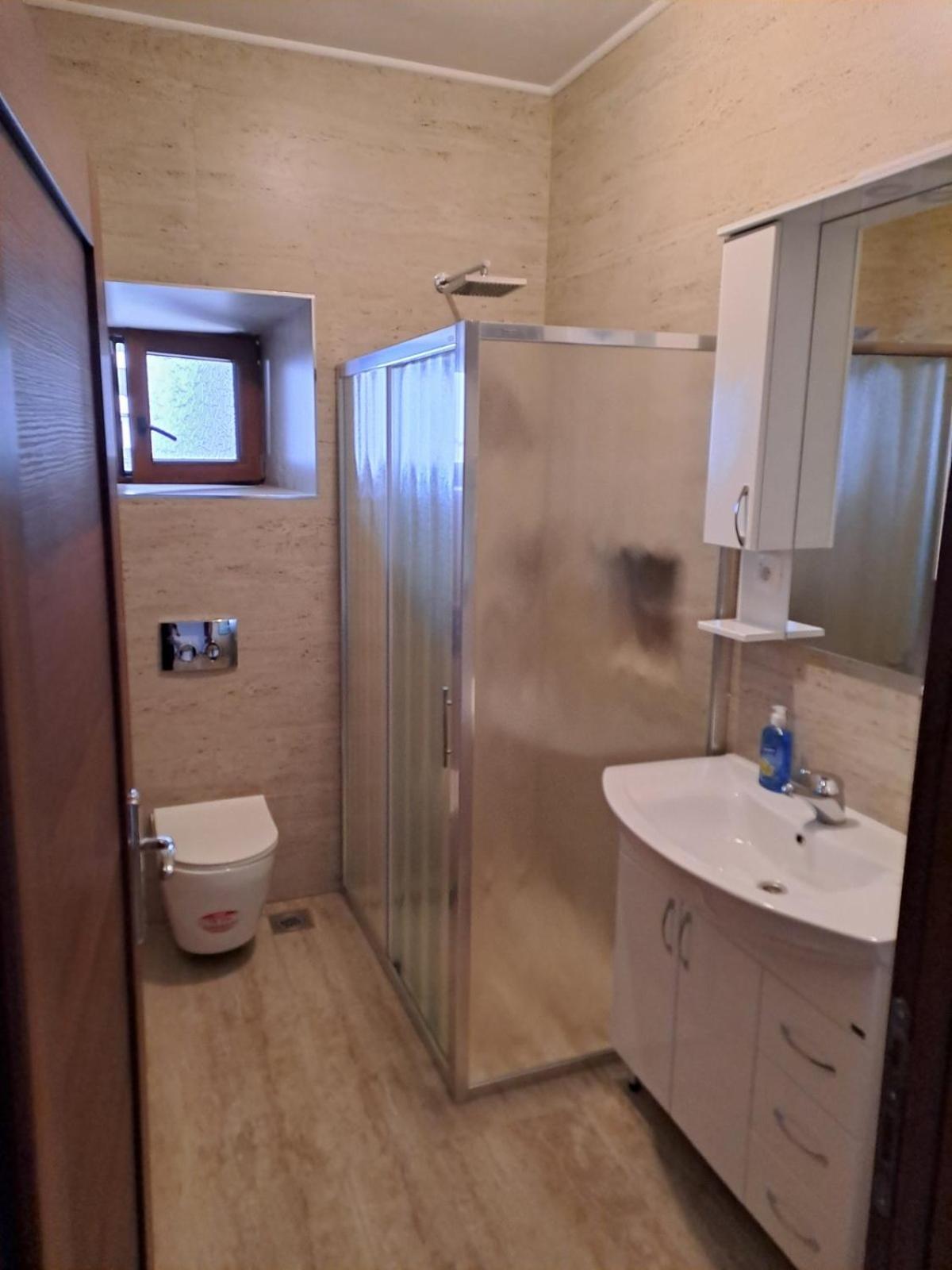 Apartments Petrovic Tivat Extérieur photo