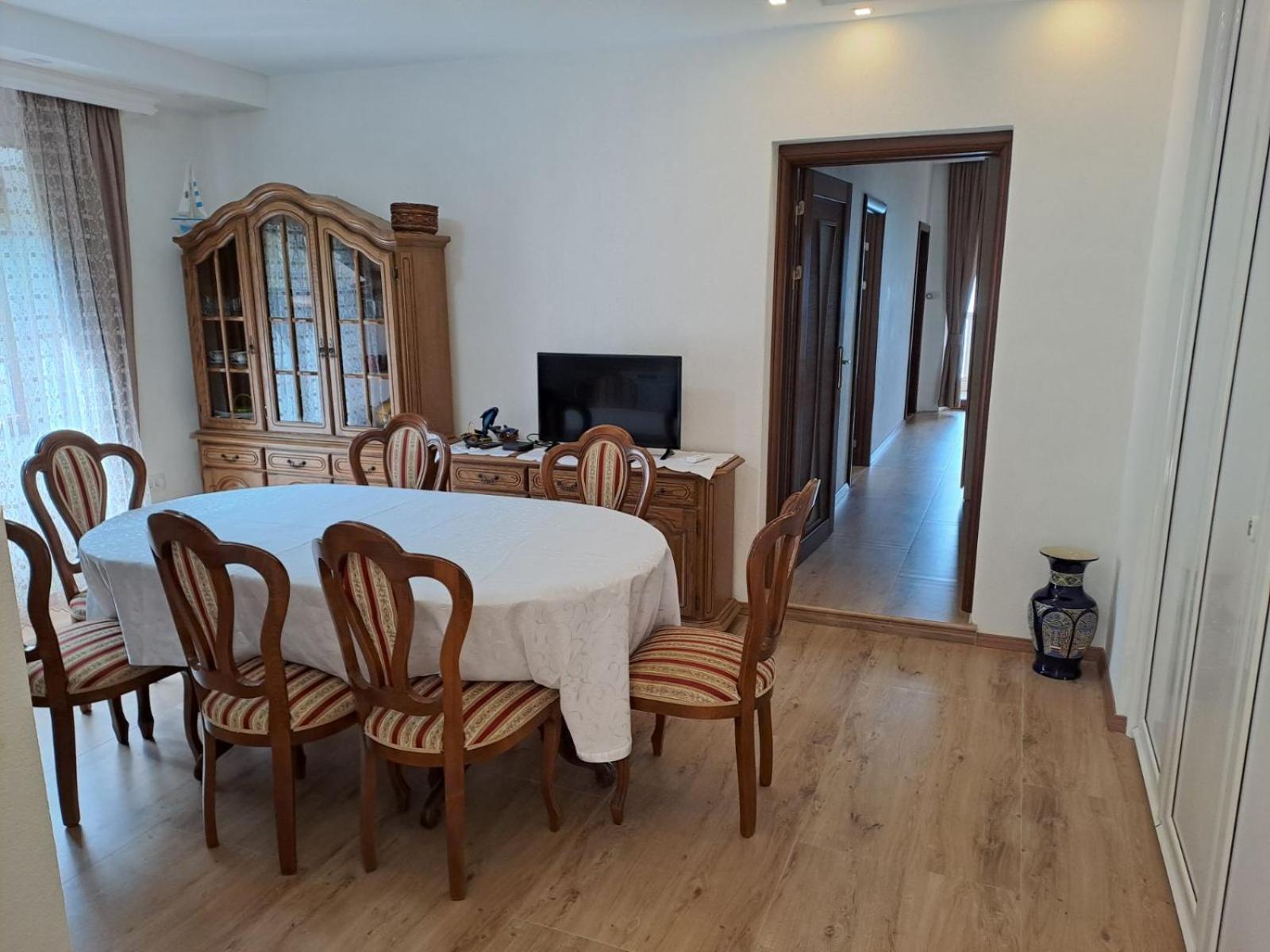 Apartments Petrovic Tivat Extérieur photo
